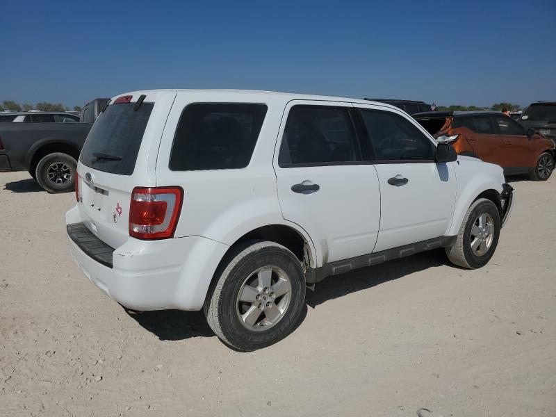 Photo 3 from auction – 2012 FORD ESCAPE XLS with VIN 1FMCU0C74CKB80937