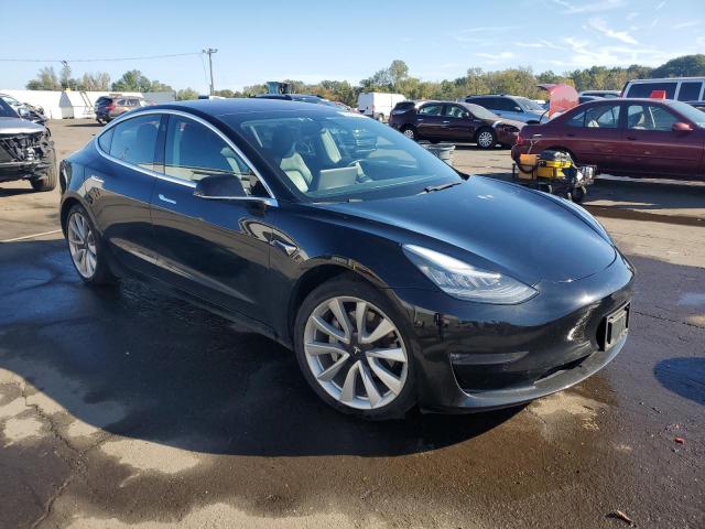 Photo 4 from auction – 2018 TESLA MODEL 3 with VIN 5YJ3E1EB2JF145560