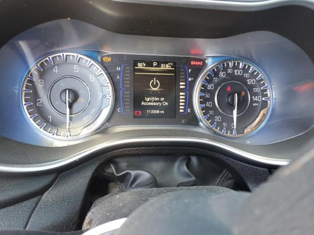 Photo 9 from auction – 2015 CHRYSLER 200 LIMITE with VIN 1C3CCCAB4FN621795