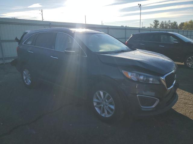 Photo 4 from auction – 2017 KIA SORENTO LX with VIN 5XYPG4A32HG332425
