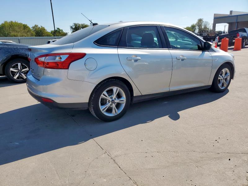 Photo 3 from auction – 2014 FORD FOCUS SE with VIN 1FADP3F2XEL381360