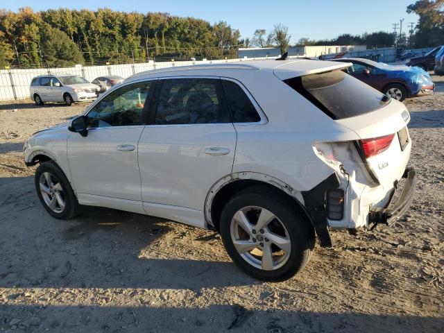 Photo 2 from auction – 2020 AUDI Q3 PREMIUM with VIN WA1AECF32L1029498
