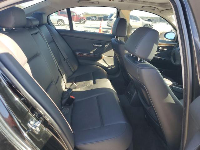 Photo 10 from auction – 2006 BMW 325 XI with VIN WBAVD135X6KV05433