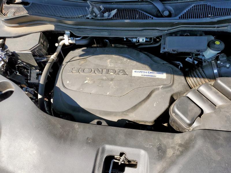 Photo 11 from auction – 2017 HONDA RIDGELINE with VIN 5FPYK3F86HB038820