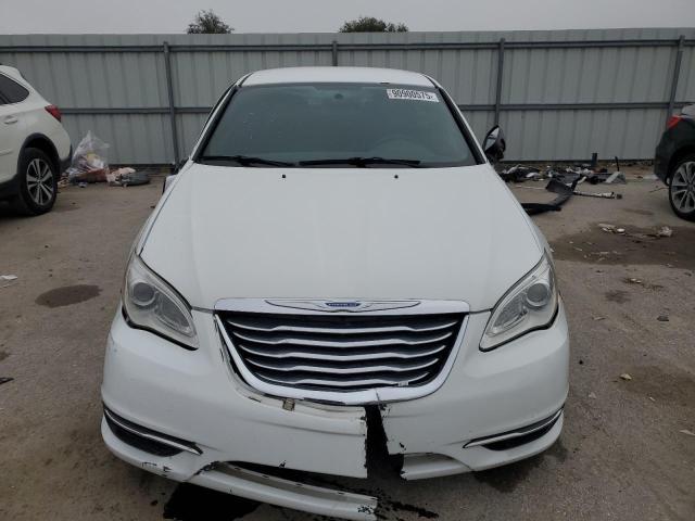 Photo 5 from auction – 2014 CHRYSLER 200 LX with VIN 1C3CCBAB9EN205637