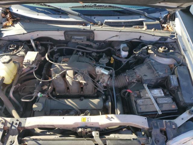 Photo 11 from auction – 2002 FORD ESCAPE XLT with VIN 1FMYU03122KA64541
