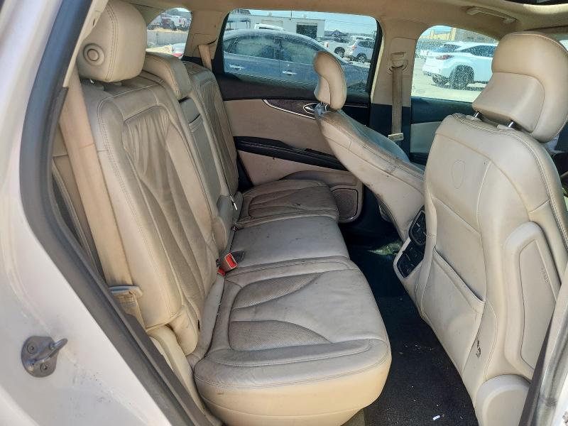 Photo 11 from auction – 2016 LINCOLN MKX SELECT with VIN 2LMTJ8KR8GBL29591