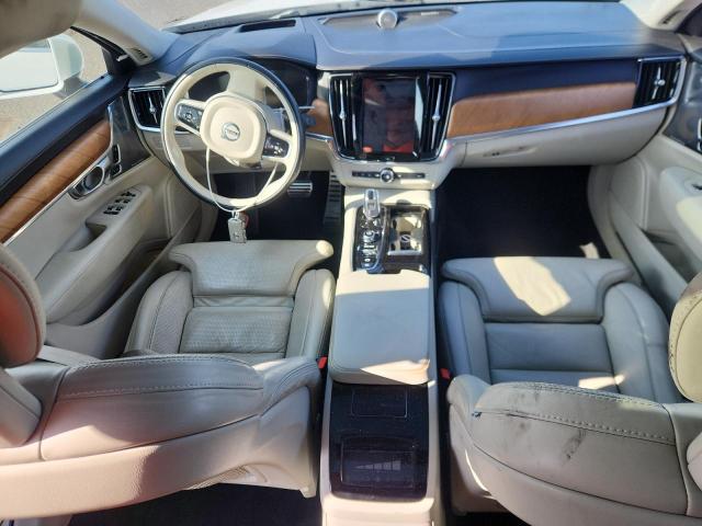 Photo 8 from auction – 2018 VOLVO S90 T8 INS with VIN LVYBC0AL4JP034307