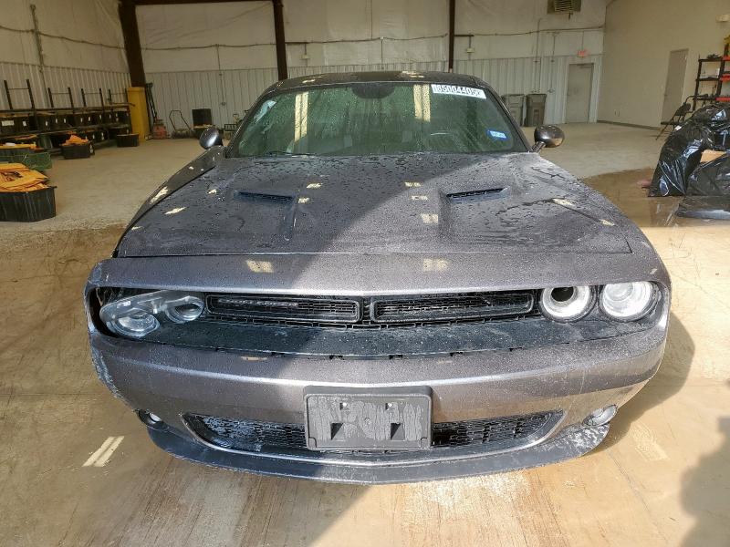 Photo 5 from auction – 2018 DODGE CHALLENGER with VIN 2C3CDZAG7JH303067