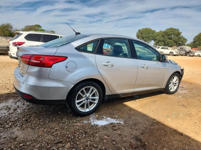 Photo 3 from auction – 2015 FORD FOCUS SE with VIN 1FADP3F25FL329233