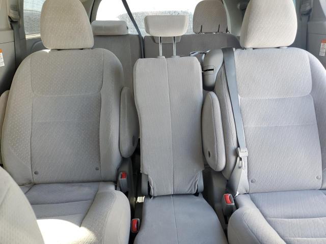 Photo 10 from auction – 2016 TOYOTA SIENNA LE with VIN 5TDKK3DC0GS748053