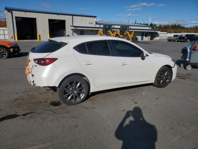 Photo 3 from auction – 2018 MAZDA 3 TOURING with VIN 3MZBN1L33JM206740