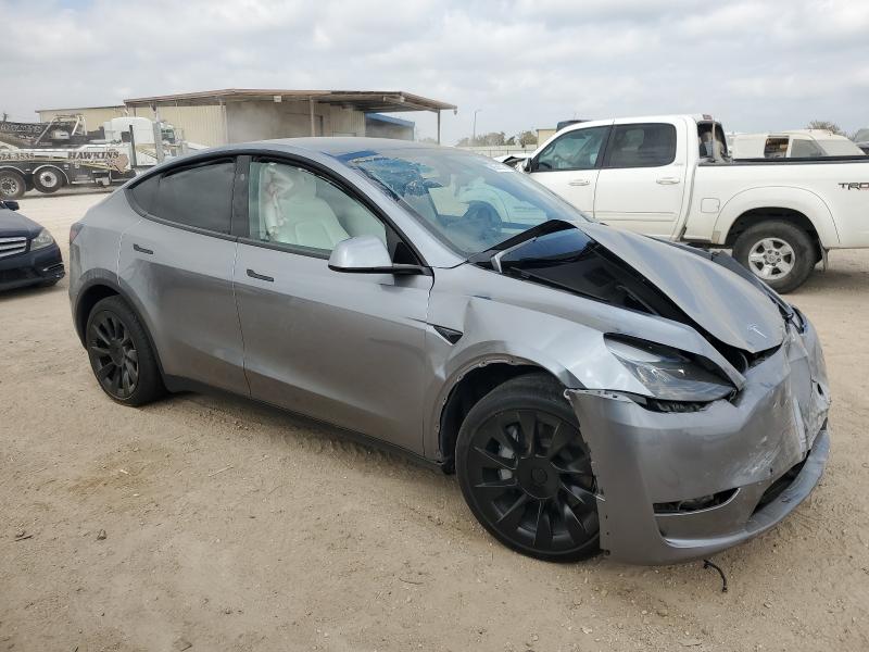 Photo 4 from auction – 2025 TESLA MODEL Y with VIN 7SAYGDEE1SA352115