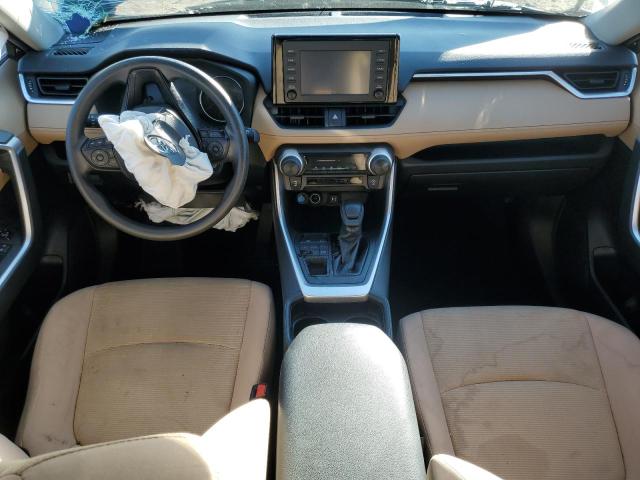 Photo 8 from auction – 2019 TOYOTA RAV4 LE with VIN JTMF1RFV0KJ013679