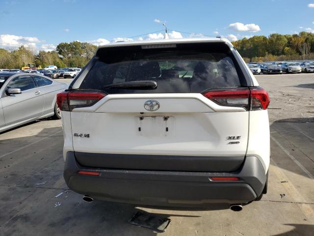 Foto 6 de la subasta – 2023 TOYOTA RAV4 XLE con VIN JTMP1RFV5PD093586