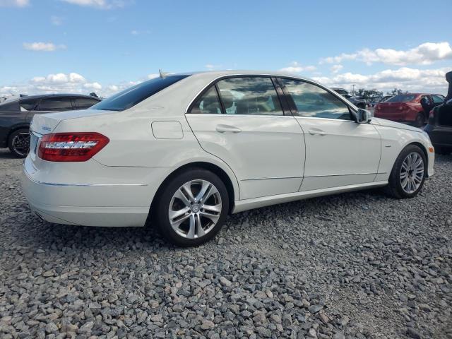 Photo 3 from auction – 2011 MERCEDES-BENZ E 350 BLUE with VIN WDDHF2EB0BA329839