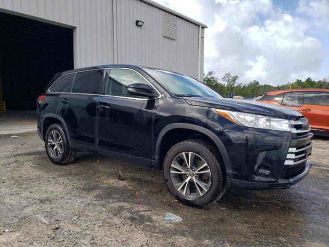Photo 4 from auction – 2018 TOYOTA HIGHLANDER with VIN 5TDZZRFH2JS243452