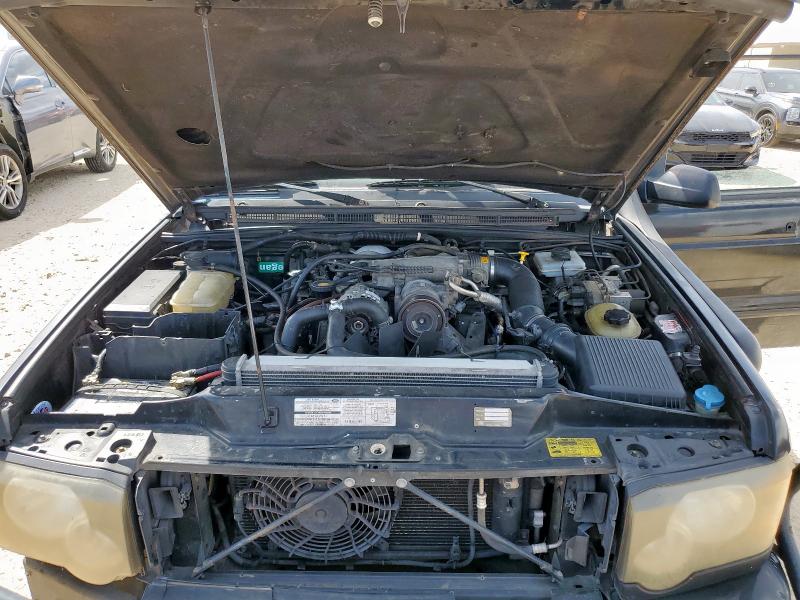 Photo 12 from auction – 2003 LAND ROVER DISCOVERY with VIN SALTW16423A798407