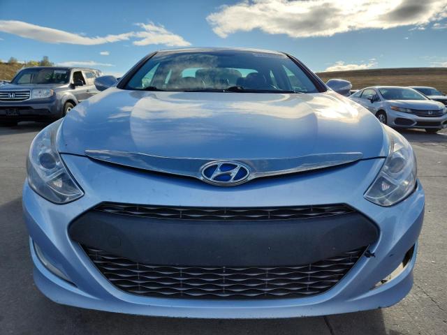 Photo 5 from auction – 2013 HYUNDAI SONATA HYB with VIN KMHEC4A42DA094478