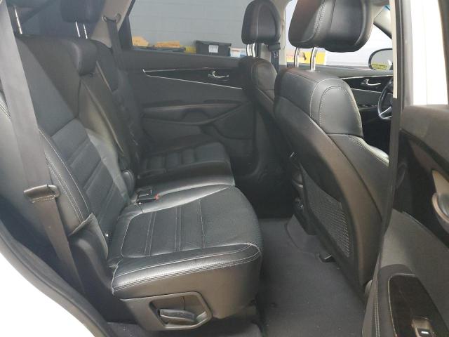 Photo 11 from auction – 2016 KIA SORENTO EX with VIN 5XYPH4A50GG095088