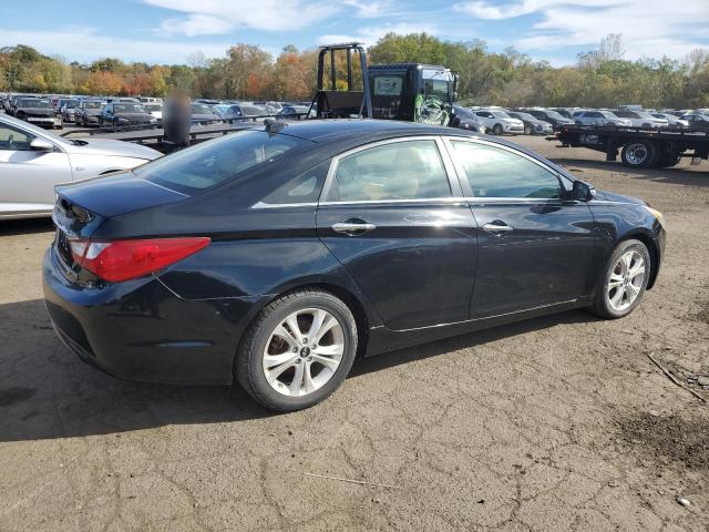 Photo 3 from auction – 2012 HYUNDAI SONATA SE with VIN 5NPEC4AC1CH310985