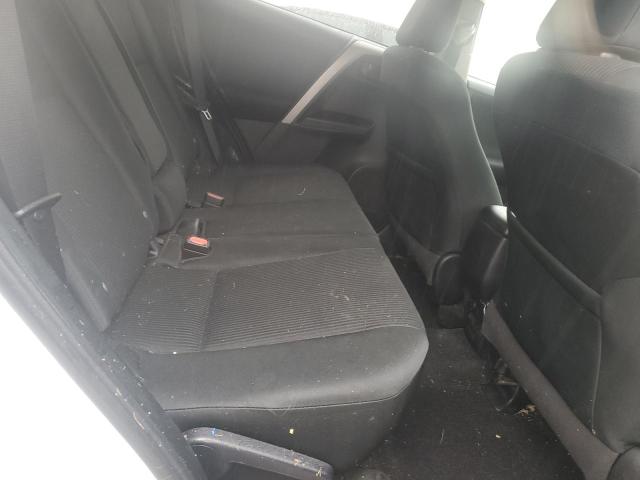 Photo 11 from auction – 2018 TOYOTA RAV4 LE with VIN 2T3ZFREV7JW432774
