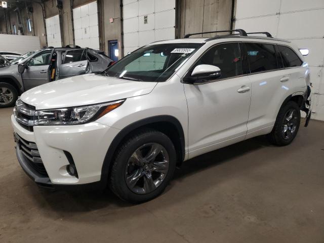 TOYOTA HIGHLANDER 2018 with VIN 5TDDZRFH9JS496259 - Photo from auction