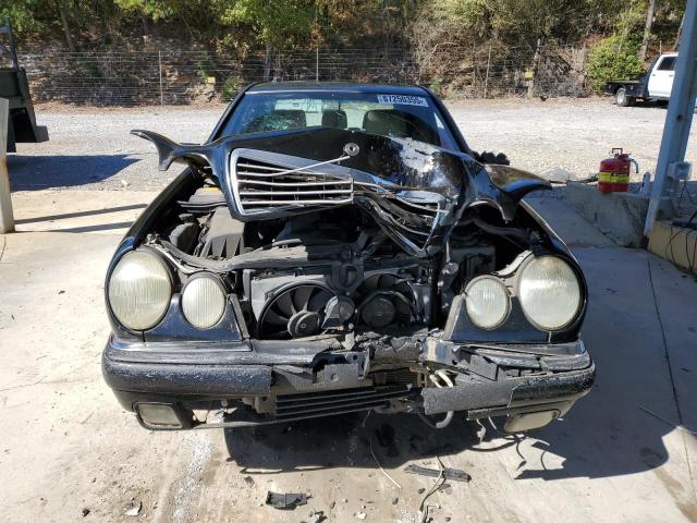 Photo 5 from auction – 1997 MERCEDES-BENZ E 320 with VIN WDBJF55F9VA334279