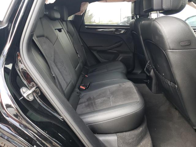 Photo 11 from auction – 2018 PORSCHE MACAN with VIN WP1AA2A58JLB15645
