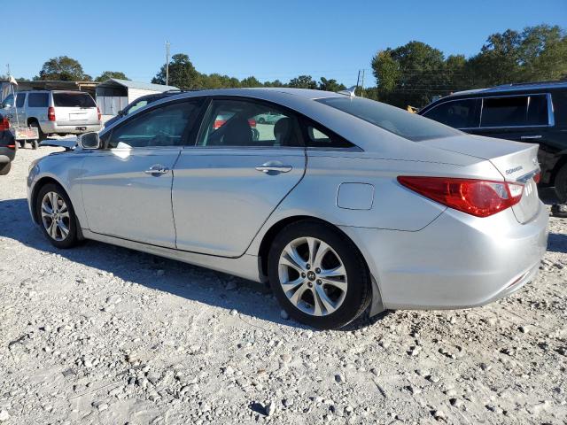 Photo 2 from auction – 2013 HYUNDAI SONATA SE with VIN 5NPEC4AC5DH656913