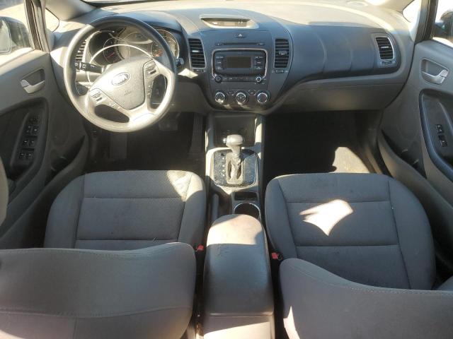 Photo 8 from auction – 2017 KIA FORTE LX with VIN 3KPFK4A75HE050791