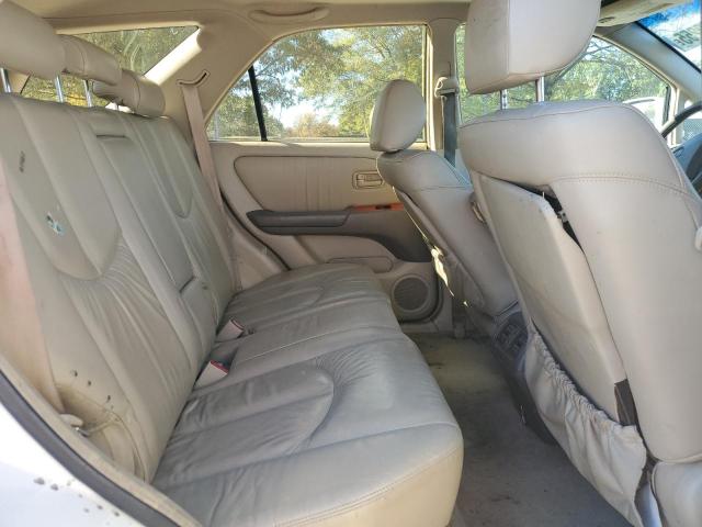Photo 11 from auction – 2000 LEXUS RX 300 with VIN JT6HF10U6Y0163670