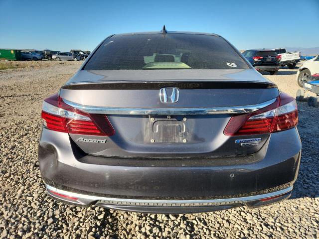 Photo 6 from auction – 2017 HONDA ACCORD TOU with VIN JHMCR6F71HC028473