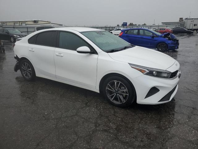 Photo 4 from auction – 2022 KIA FORTE FE with VIN 3KPF24AD0NE440313