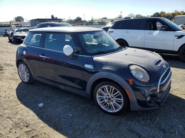 Photo 4 from auction – 2015 MINI COOPER S with VIN WMWXP7C55F2A60329
