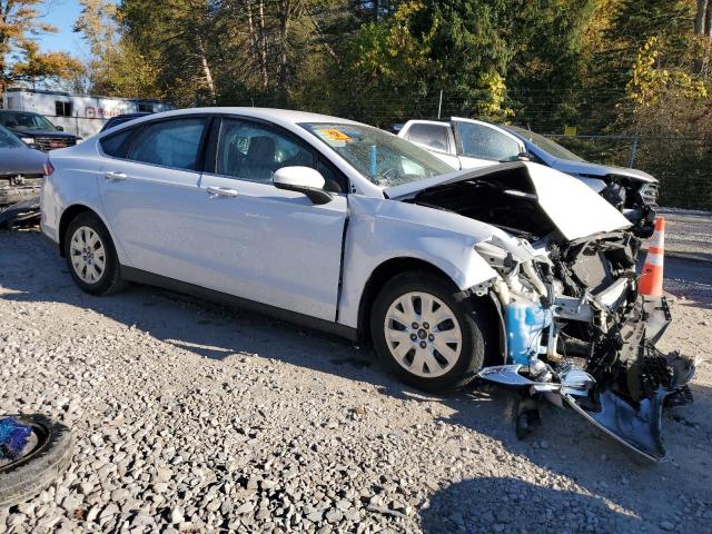 Photo 4 from auction – 2014 FORD FUSION S with VIN 3FA6P0G74ER168388