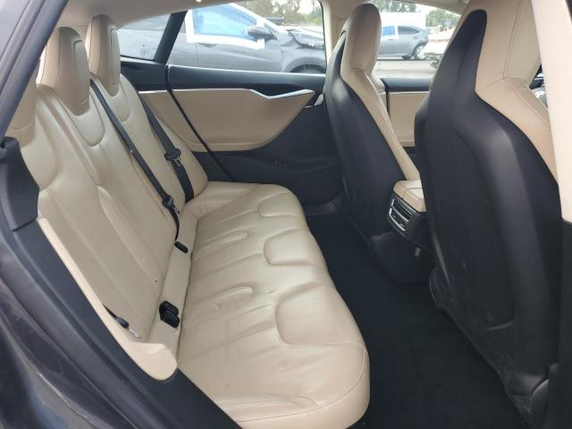 Photo 10 from auction – 2015 TESLA MODEL S 60 with VIN 5YJSA1S12FFP74780