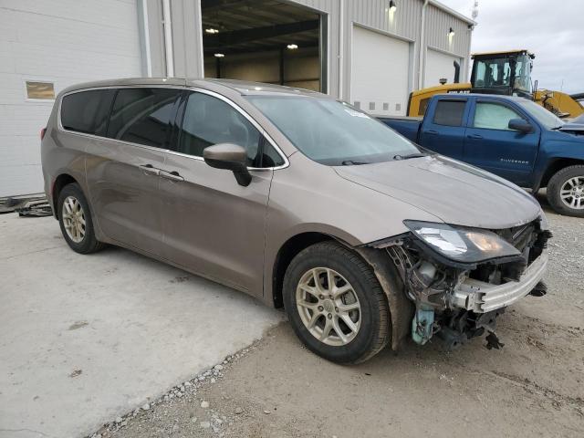 Photo 4 from auction – 2017 CHRYSLER PACIFICA L with VIN 2C4RC1CG8HR598515