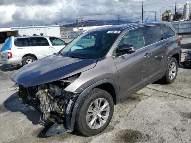 TOYOTA HIGHLANDER 2015 with VIN 5TDKKRFH6FS043736 - Photo from auction
