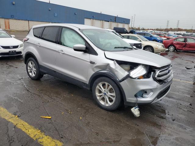 صورة رقم 4 من المزاد - 2017 FORD ESCAPE مع VIN 1FMCU0GD7HUD58223