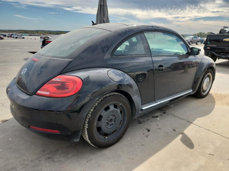 Photo 3 from auction – 2012 VOLKSWAGEN BEETLE with VIN 3VWJP7AT1CM633154