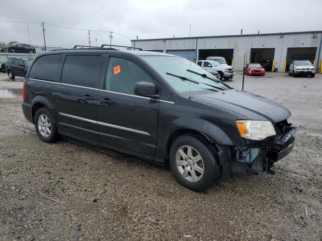 Photo 4 from auction – 2012 CHRYSLER TOWN & COU with VIN 2C4RC1BG1CR132872
