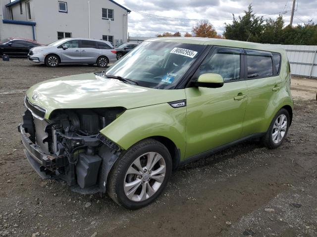 KIA SOUL + 2015 with VIN KNDJP3A56F7815198 - Photo from auction