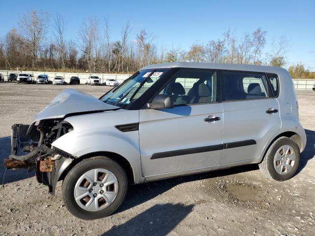 KIA SOUL 2011 with VIN KNDJT2A12B7716777 - Photo from auction