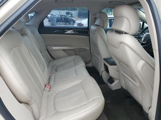 Photo 10 from auction – 2016 LINCOLN MKZ with VIN 3LN6L2G98GR630291
