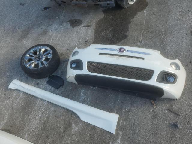 Photo 13 from auction – 2017 FIAT 500 POP with VIN 3C3CFFKR9HT661944