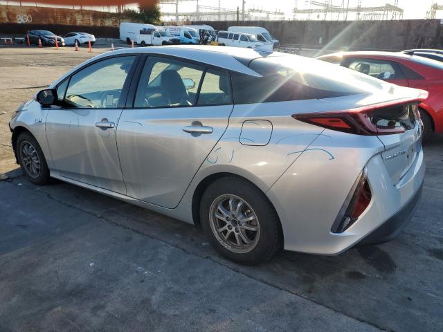 Photo 2 from auction – 2017 TOYOTA PRIUS PRIME with VIN JTDKARFP3H3054949