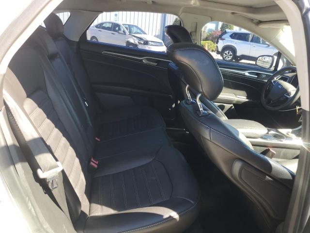Photo 10 from auction – 2014 FORD FUSION SE with VIN 3FA6P0HD2ER365810