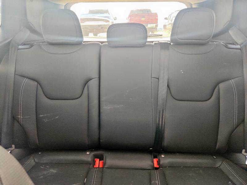 Photo 10 from auction – 2023 JEEP RENEGADE with VIN ZACNJDD19PPP62466