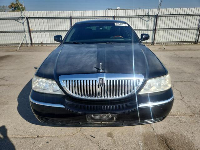 Photo 5 from auction – 2011 LINCOLN TOWN CAR S with VIN 2LNBL8CV8BX764023